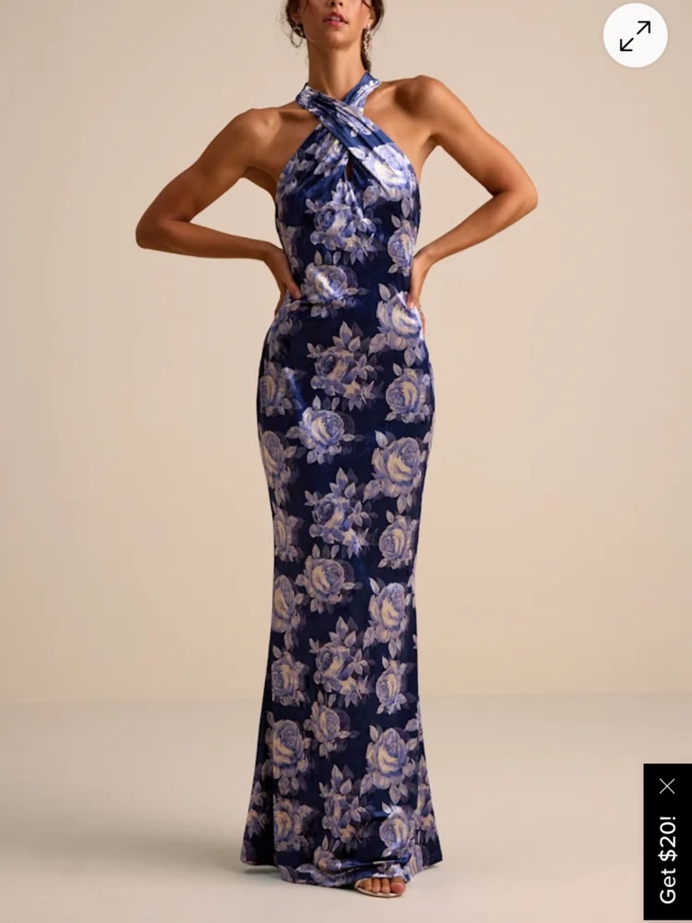 Lulu’s Celestara Navy Floral Velvet Backless Mermaid Maxi Dress size Small